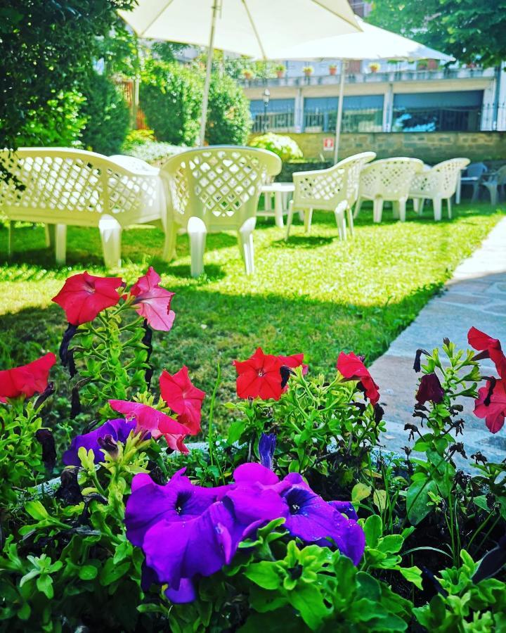 Albergo Capriolo Sestola Exterior photo